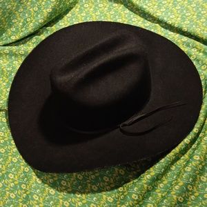 Cowboy hat size 7